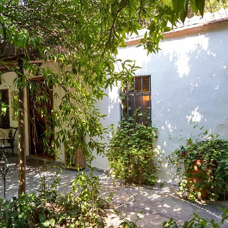 Cozy And Secluded House With Private Pool And Garden In Villa Bodrum